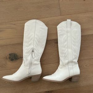 Dolce Vita Solei Boot